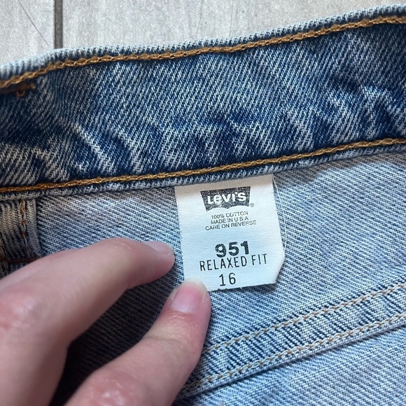 VINTAGE 1990’S 36951 LEVIS ORANGE TAB HEMMED RELAXED SHORTS MENS 33” - Picture 7 of 7